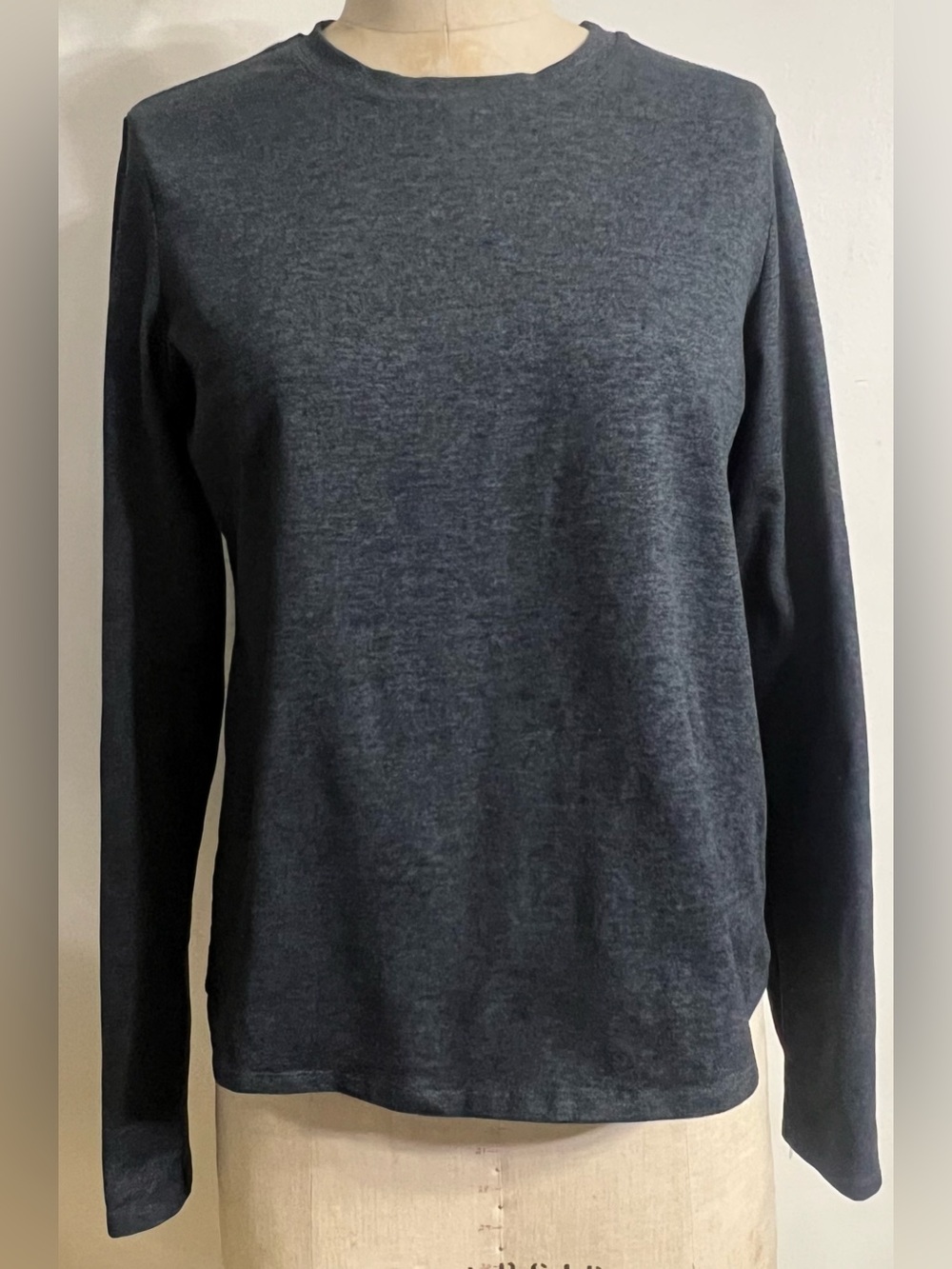 Calme By Johnny Was Ease Long Sleeve Crewneck  Space Dyed Charcoal Knit Size XL
